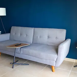 Departamento En Con 7 Albercas Tipo Playa Y Laguna Cancún
